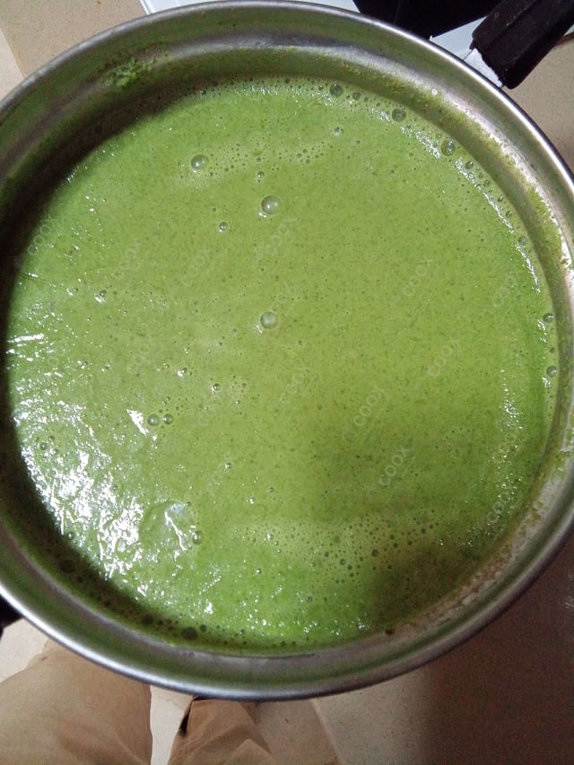 Delicious Green Chutney prepared by COOX