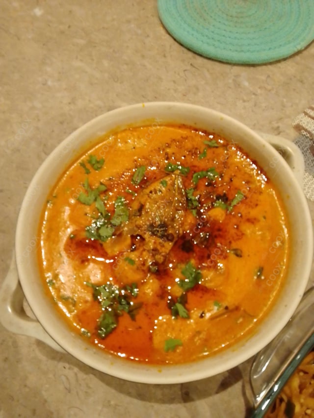 Delicious Gatte ki Sabzi prepared by COOX