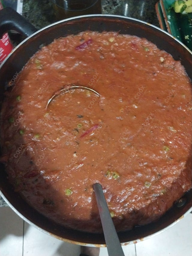 Delicious Tomato Basil Soup prepared by COOX