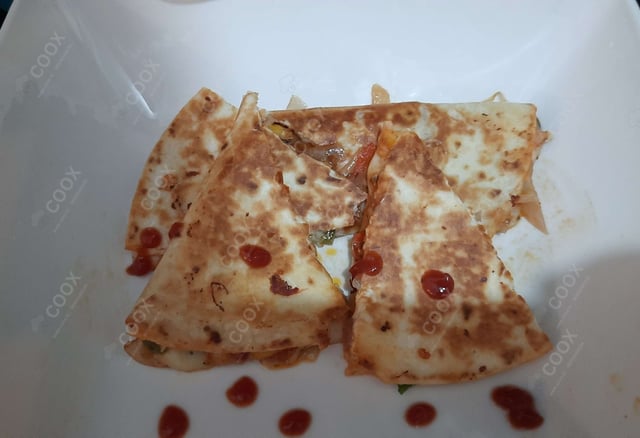 Delicious Veg Quesadillas prepared by COOX