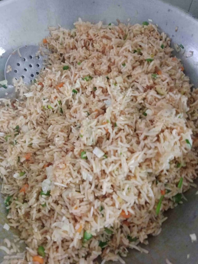 Delicious Veg Fried Rice prepared by COOX