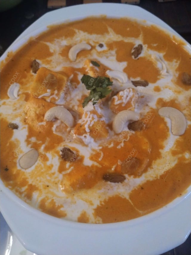 Delicious Shahi Paneer prepared by COOX