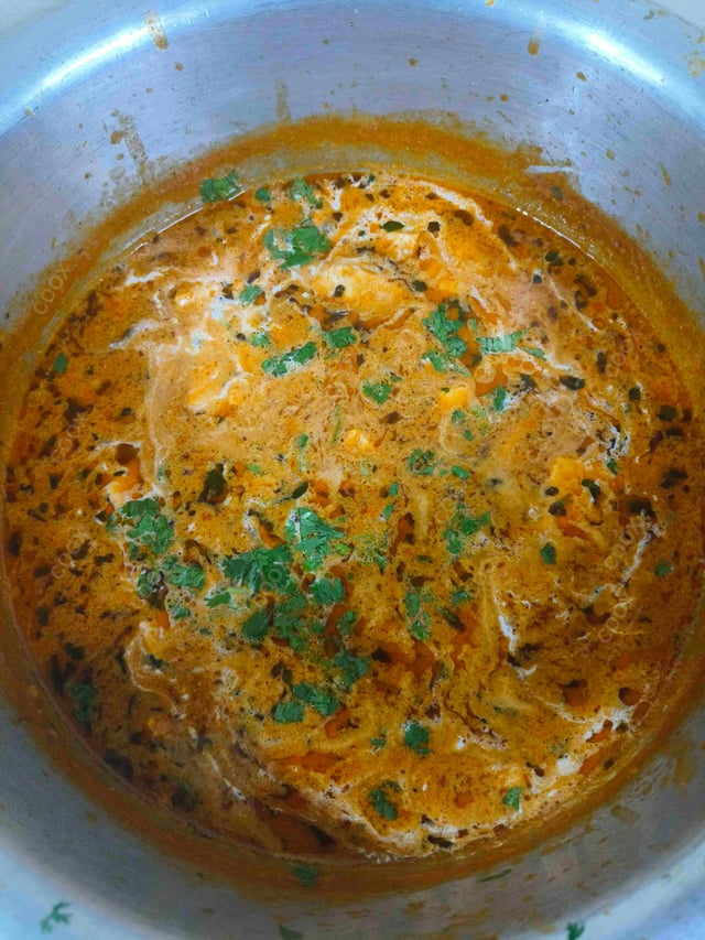 Delicious Paneer Butter Masala prepared by COOX