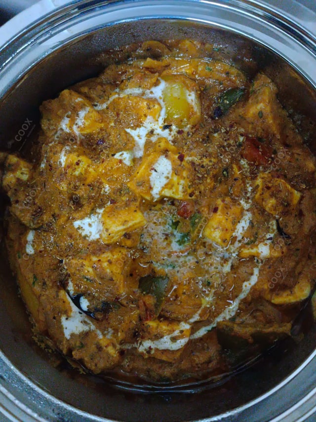 Delicious Kadhai Paneer prepared by COOX