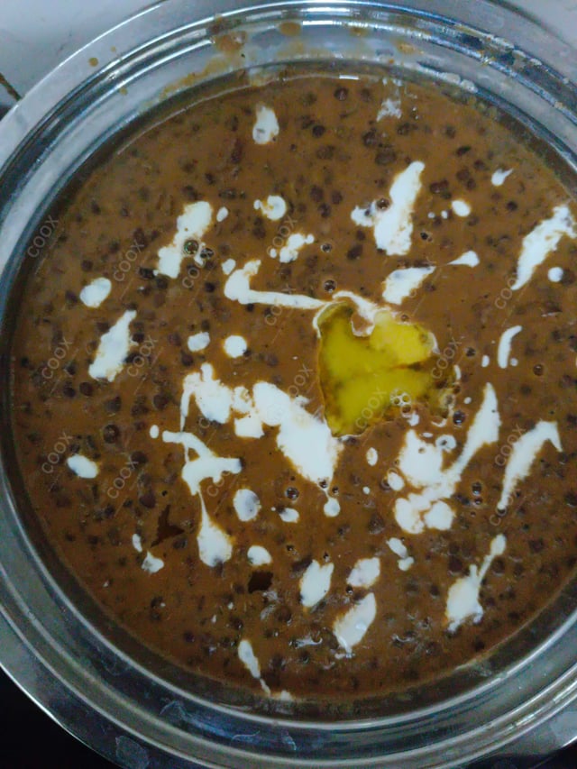 Delicious Dal Makhni prepared by COOX