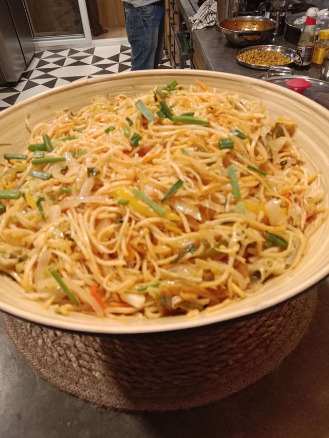 Delicious Chilli Garlic Noodles prepared by COOX