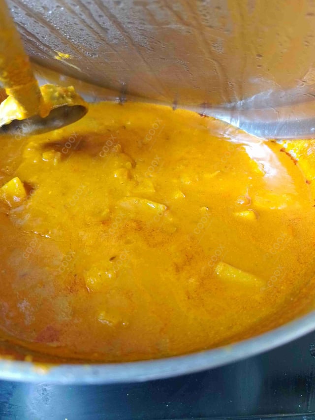 Delicious Aloo Gravy prepared by COOX