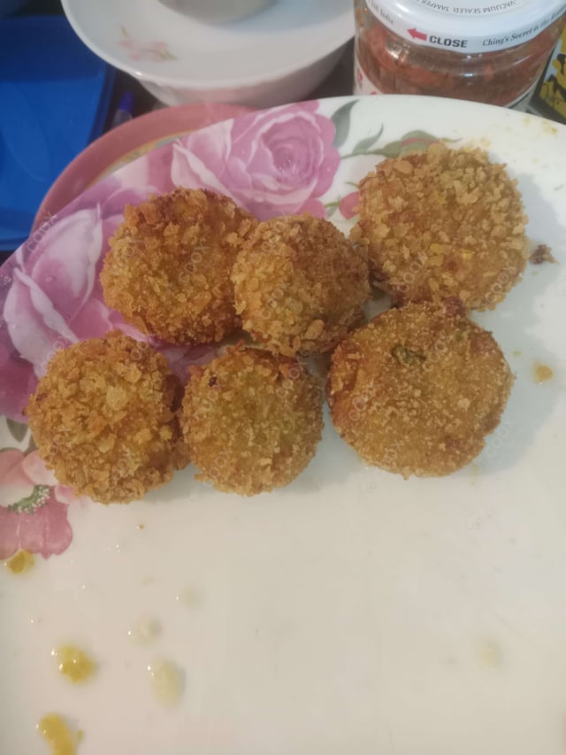 Delicious Veg Cutlets prepared by COOX