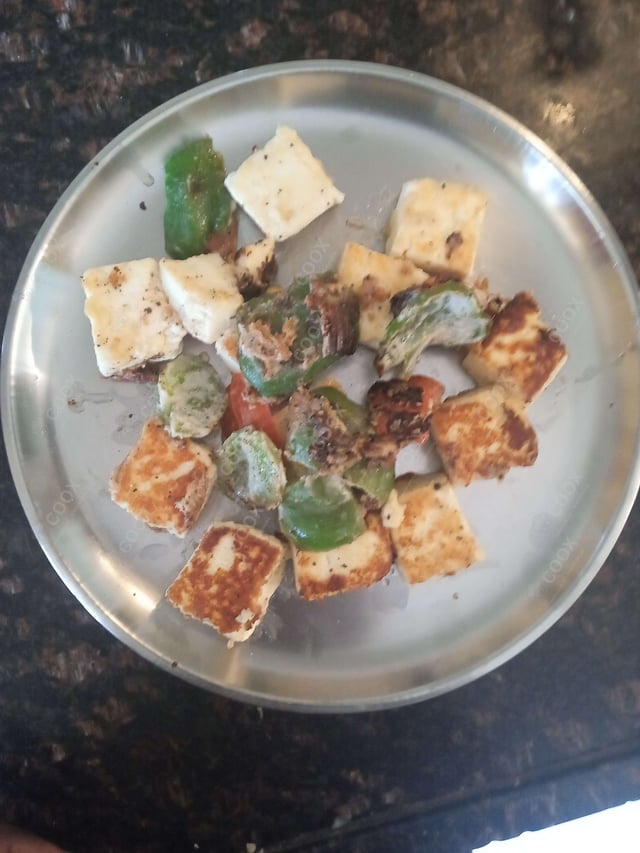 Delicious Paneer Tikka prepared by COOX