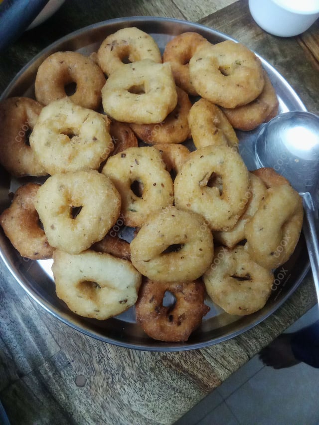 Delicious Medu Vada prepared by COOX