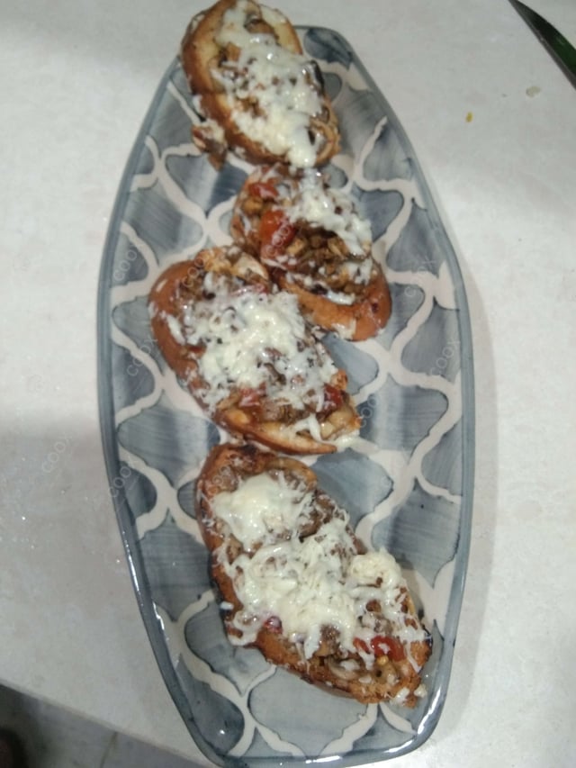 Delicious Tomato Mushroom Bruschetta prepared by COOX