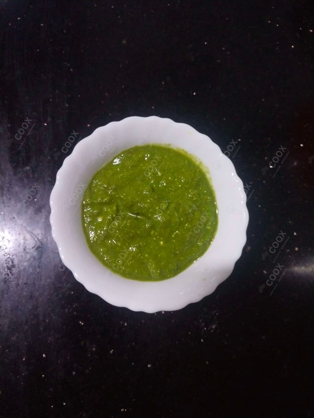 Delicious Green Chutney prepared by COOX