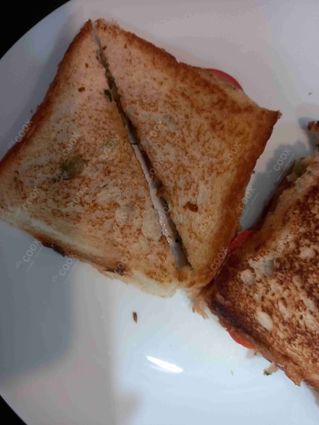 Delicious Sandwich prepared by COOX