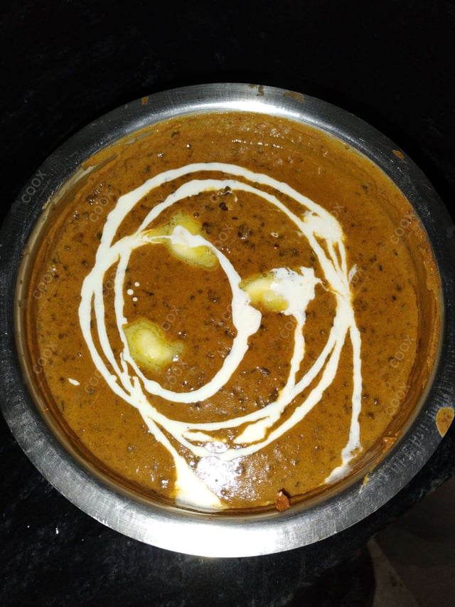 Delicious Dal Makhni prepared by COOX