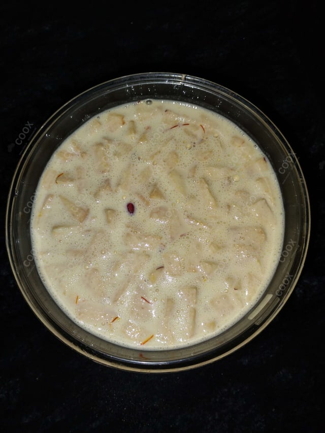 Delicious Fruit Cream prepared by COOX