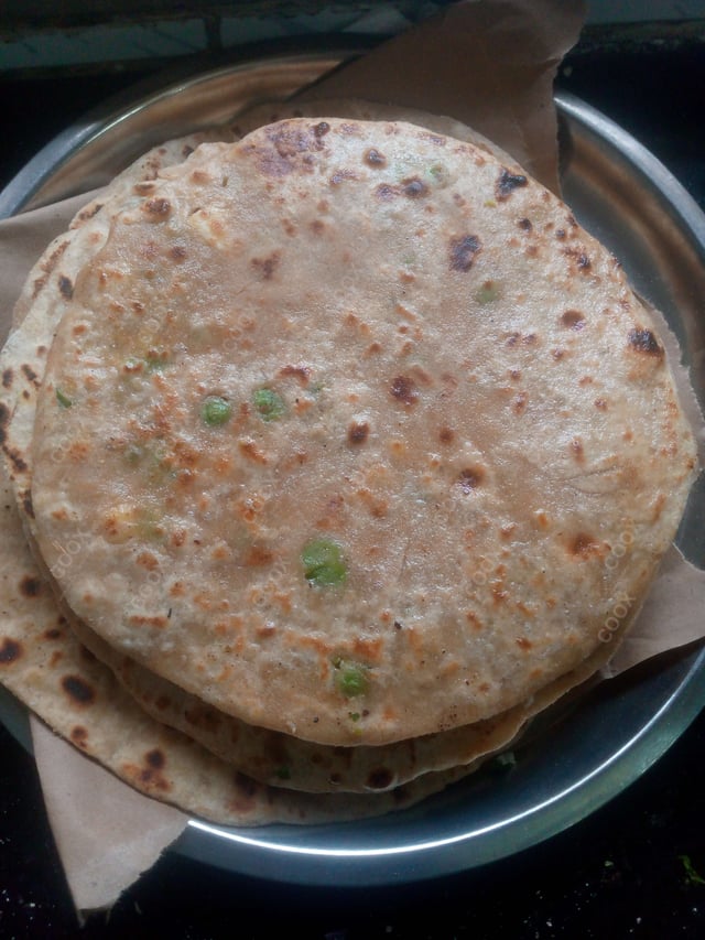 Delicious Stuffed Paranthas prepared by COOX