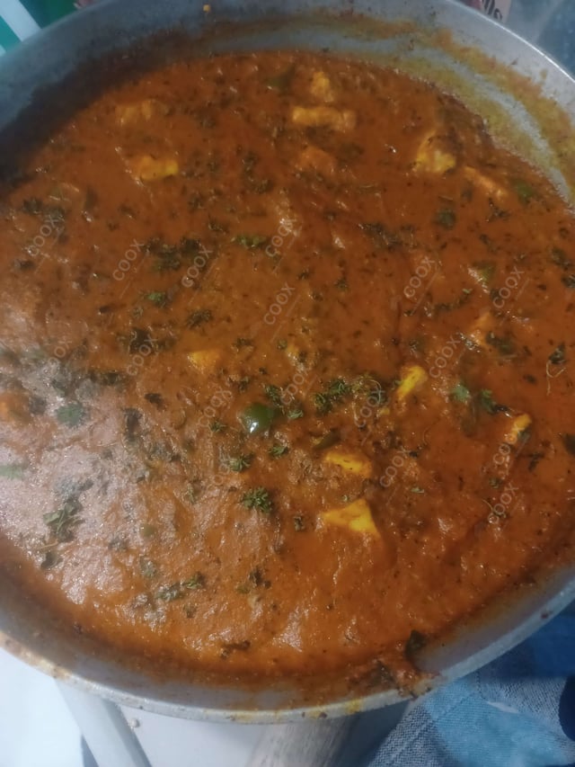 Delicious Paneer Lababdar prepared by COOX