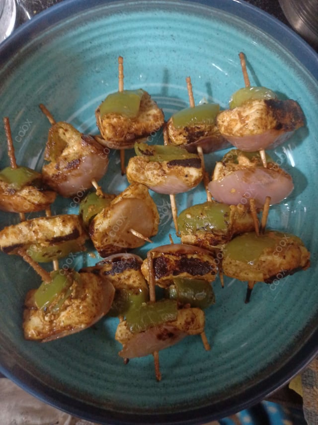 Delicious Paneer Tikka prepared by COOX