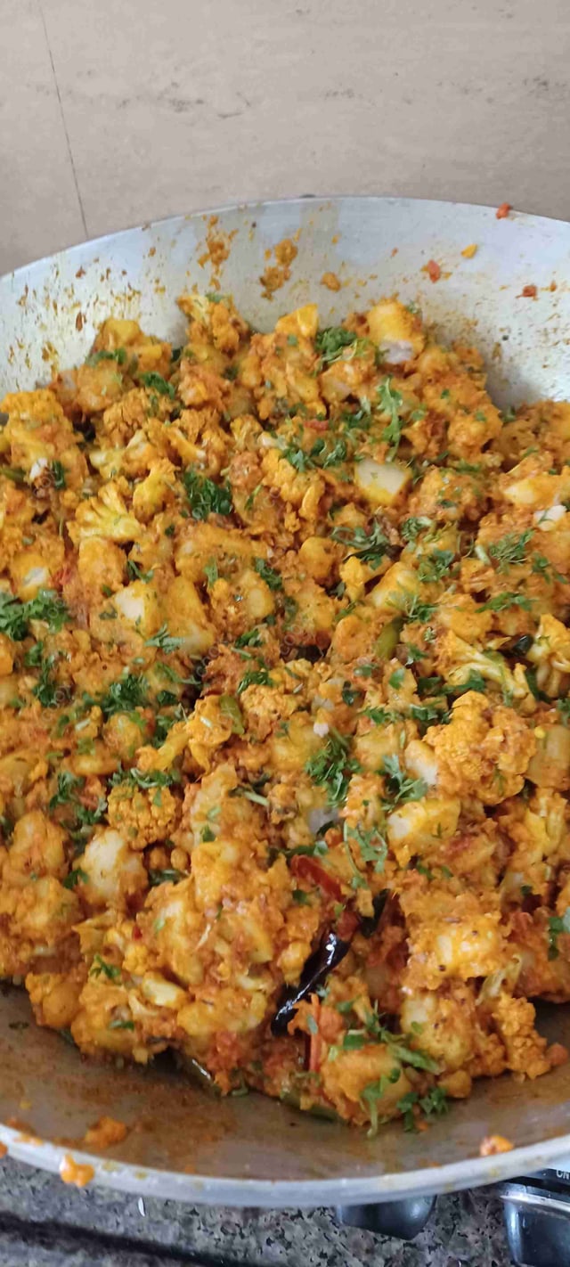 Delicious Aloo Gobhi prepared by COOX