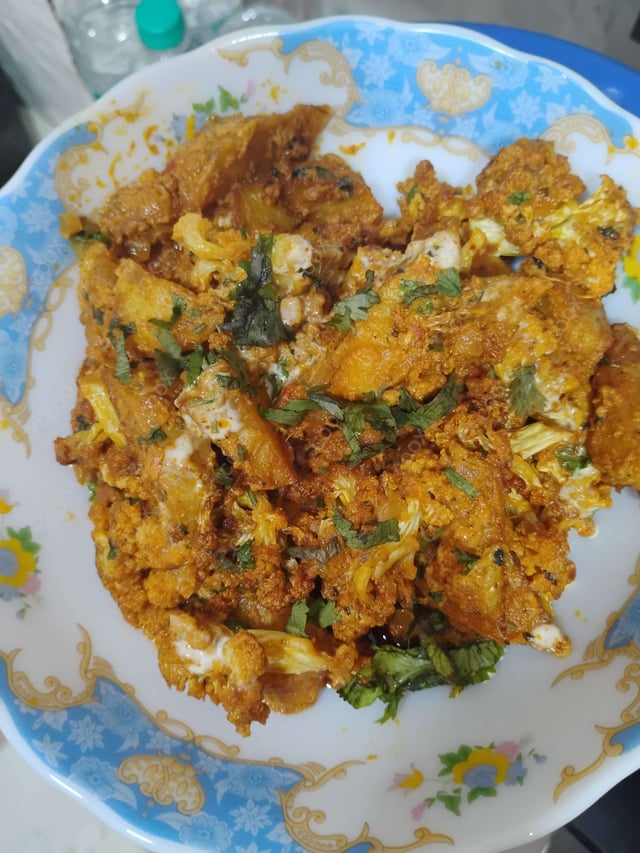 Delicious Aloo Gobhi prepared by COOX