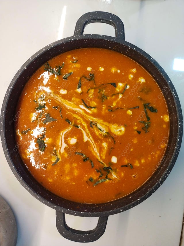 Delicious Tomato Basil Soup prepared by COOX