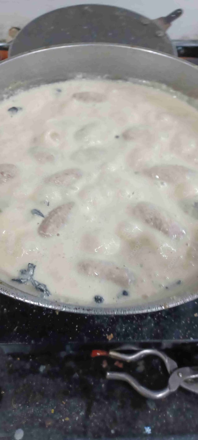 Delicious Malai Kofta (White Gravy) prepared by COOX