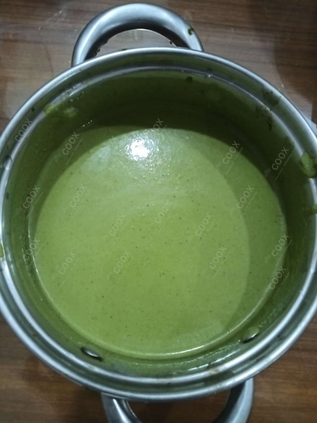 Delicious Green Chutney prepared by COOX