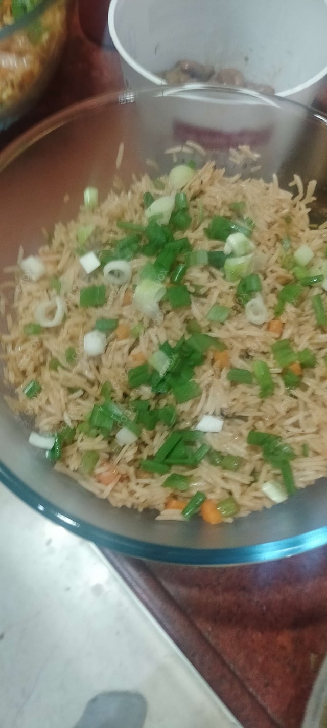 Delicious Veg Fried Rice prepared by COOX