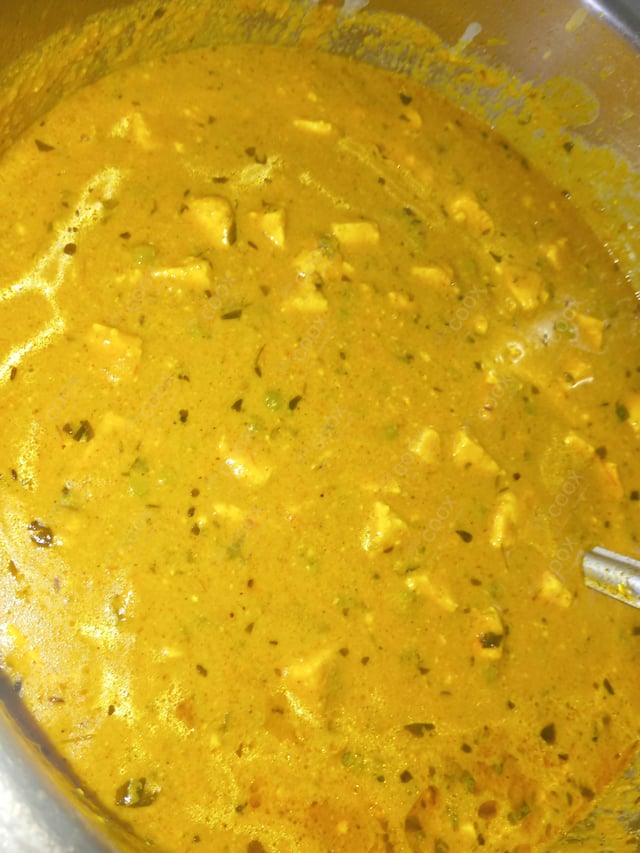 Delicious Matar Paneer prepared by COOX