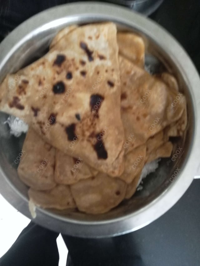 Delicious Lachha Paranthas prepared by COOX