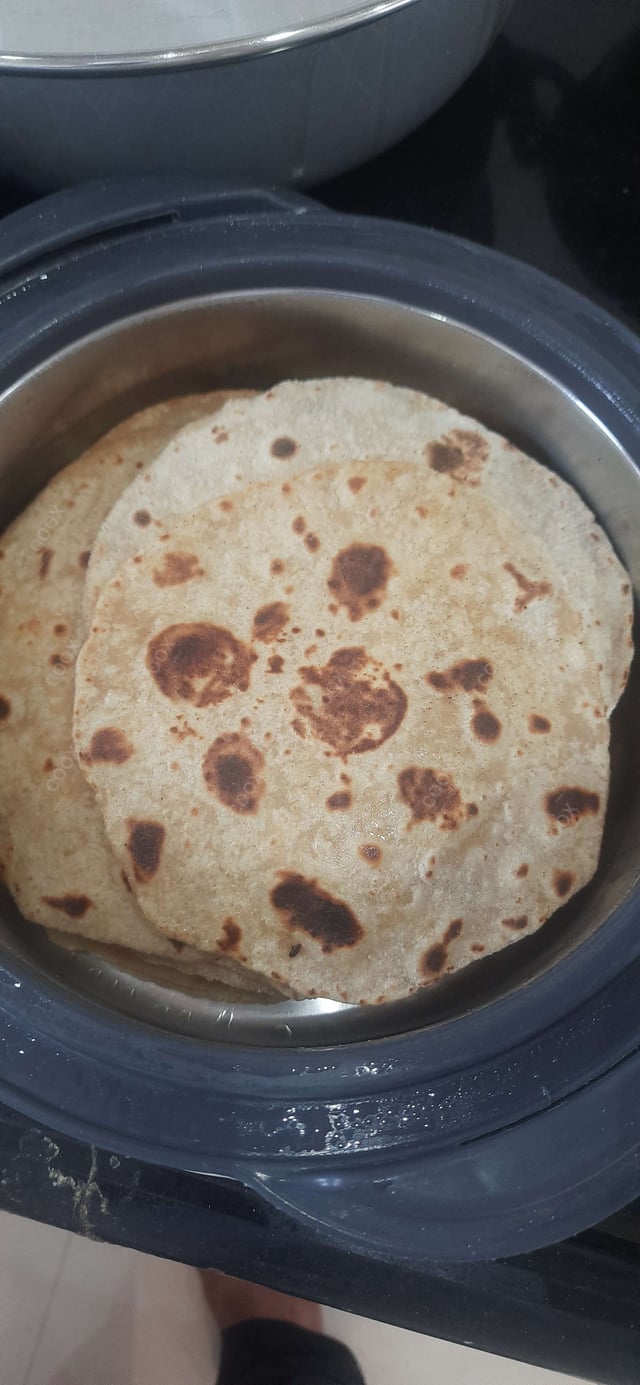 Delicious Tawa Rotis prepared by COOX