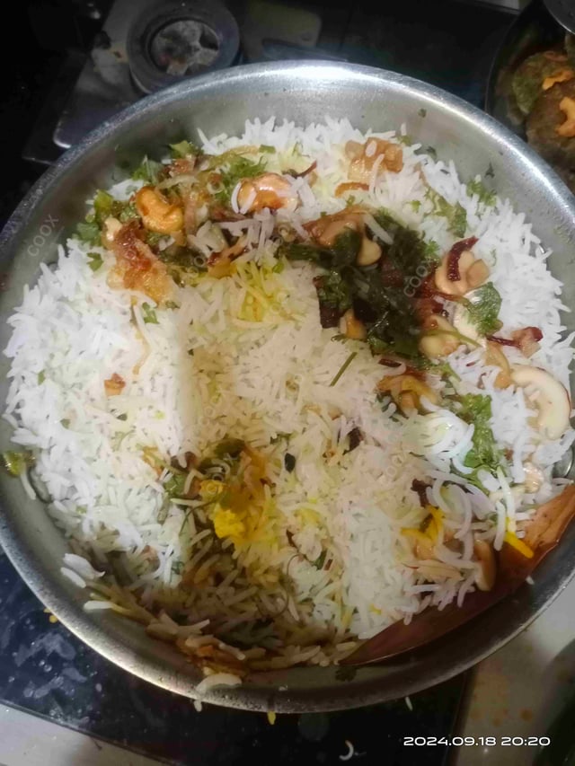 Delicious Chicken Biryani prepared by COOX