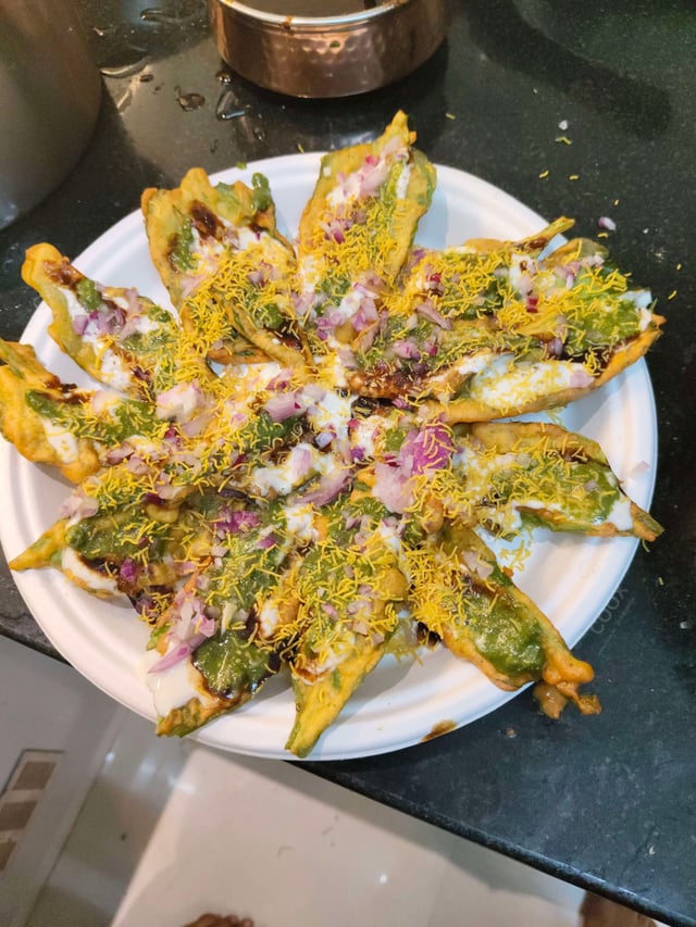 Delicious Palak Patta Chaat prepared by COOX