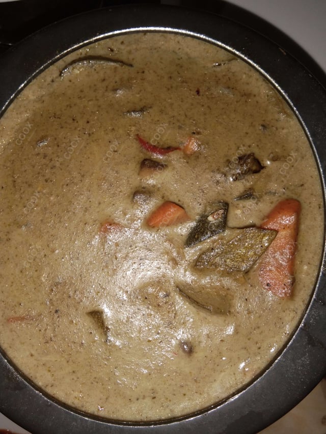 Delicious Green Thai Curry prepared by COOX