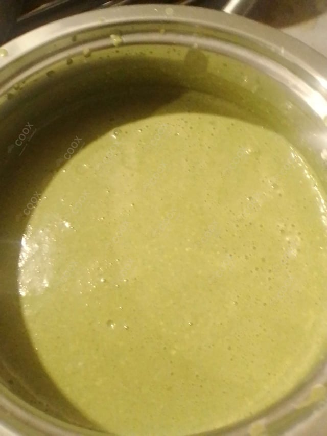 Delicious Green Chutney prepared by COOX