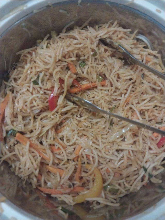 Delicious Chilli Garlic Noodles prepared by COOX