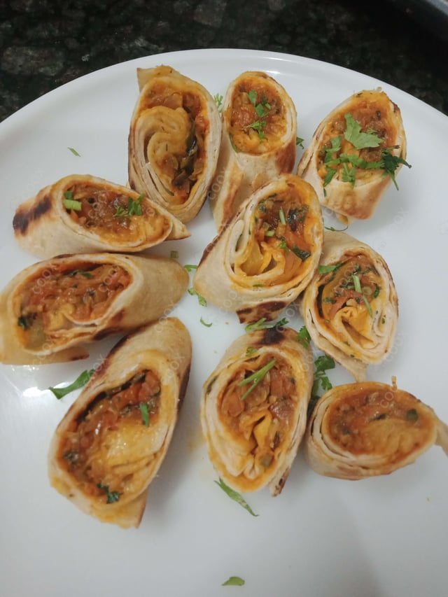 Delicious Veg Kathi Rolls prepared by COOX