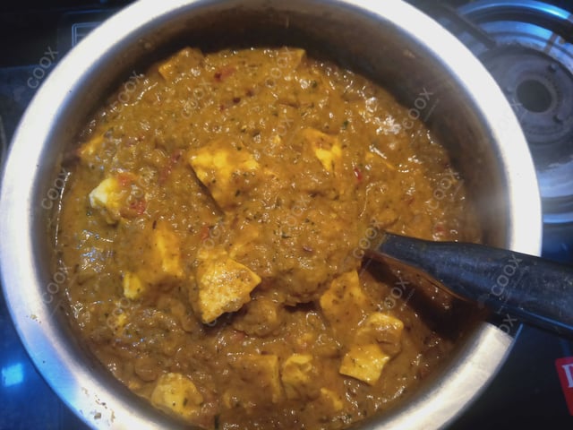 Delicious Shahi Paneer prepared by COOX