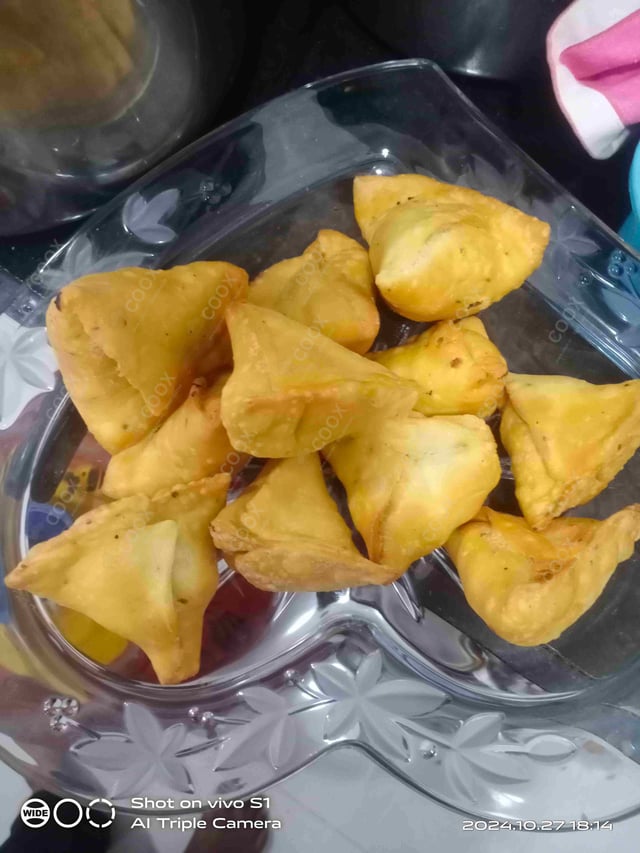 Delicious Mini Samosas prepared by COOX