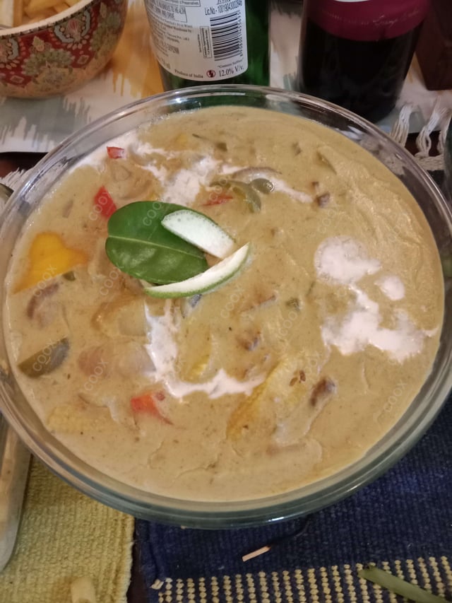 Delicious Green Thai Curry prepared by COOX