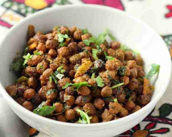 Delicious Kala Chana (Dry) prepared by COOX