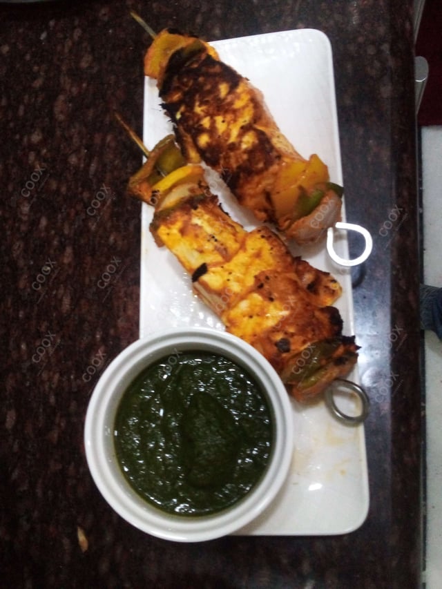 Delicious Paneer Tikka prepared by COOX