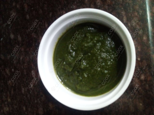 Delicious Green Chutney prepared by COOX