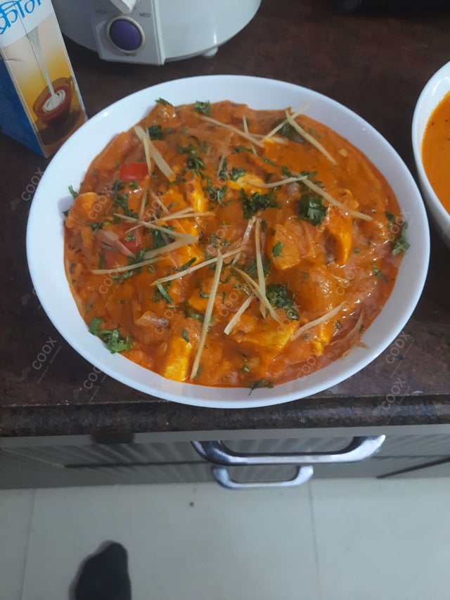 Delicious Kadhai Paneer prepared by COOX