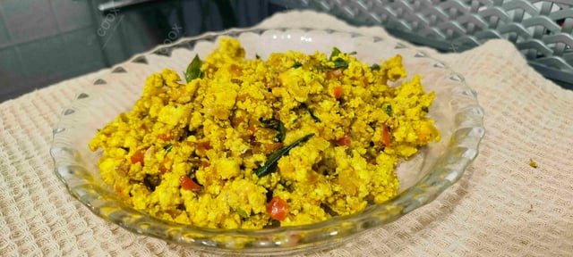 Delicious Paneer Bhurji prepared by COOX