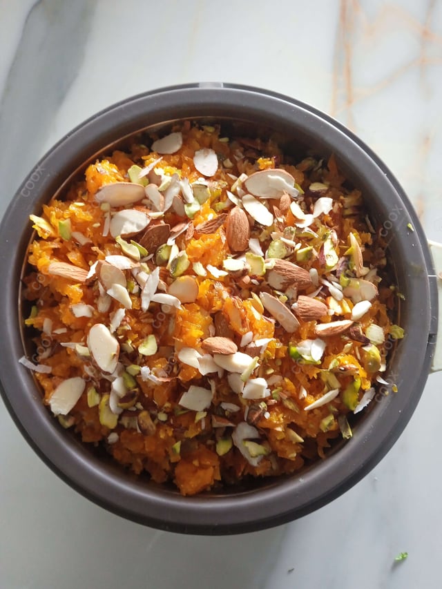 Delicious Gajar ka Halwa prepared by COOX