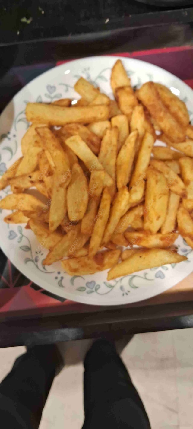 Delicious French Fries prepared by COOX