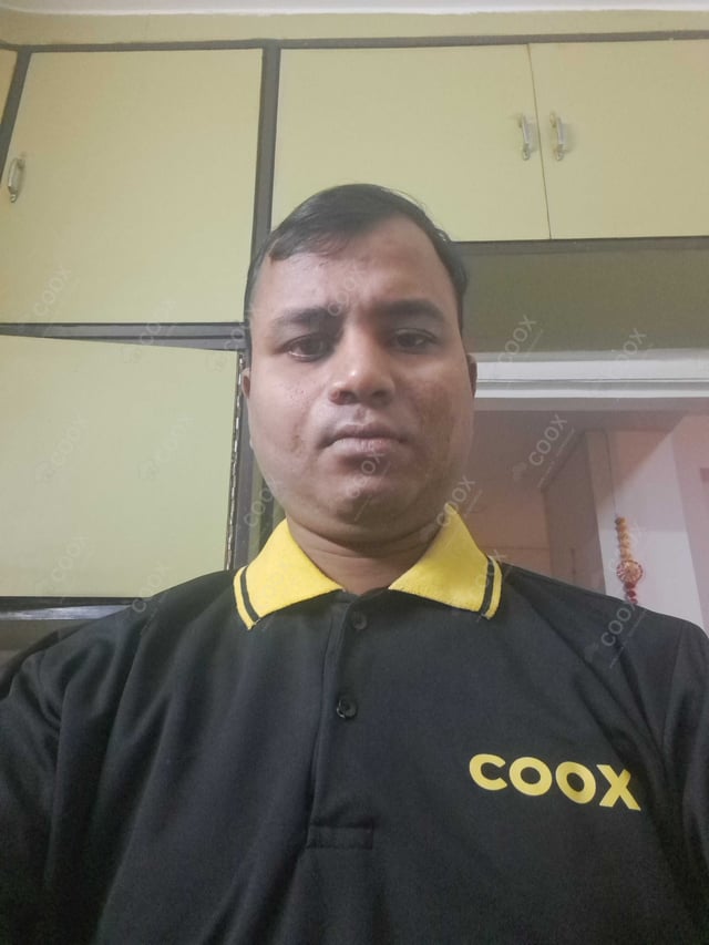 Chef from COOX at bookings. Professional cooks chefs at home