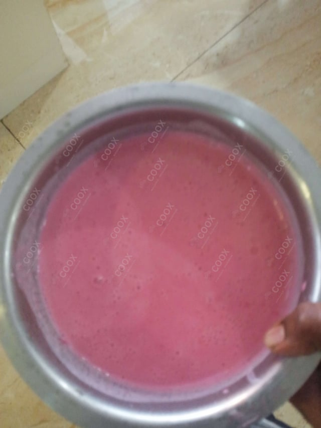 Delicious Strawberry Milkshake prepared by COOX