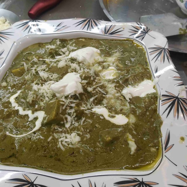 Delicious Palak Paneer prepared by COOX